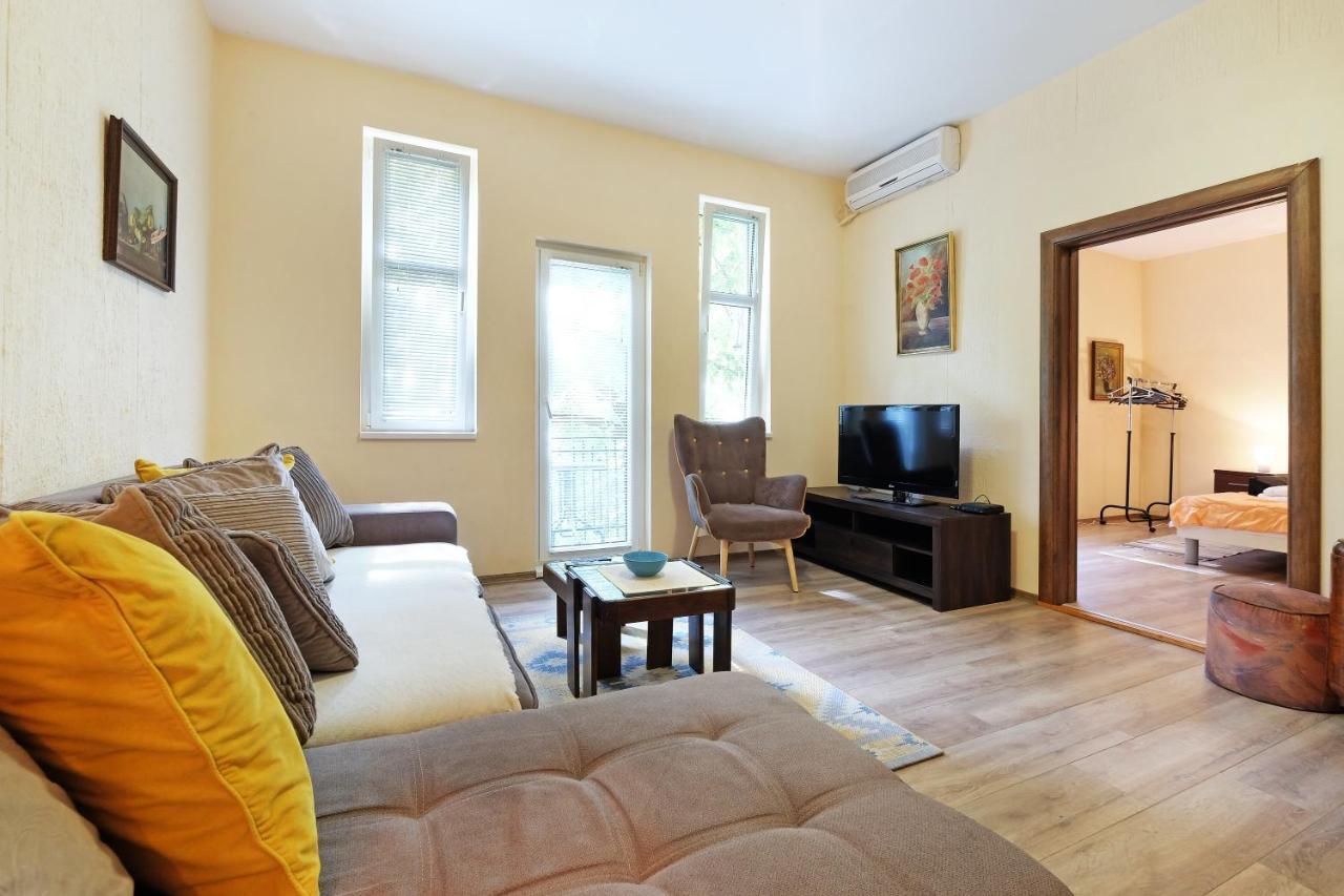 Apartment Paradise Sunny Home Belgrad Exterior foto